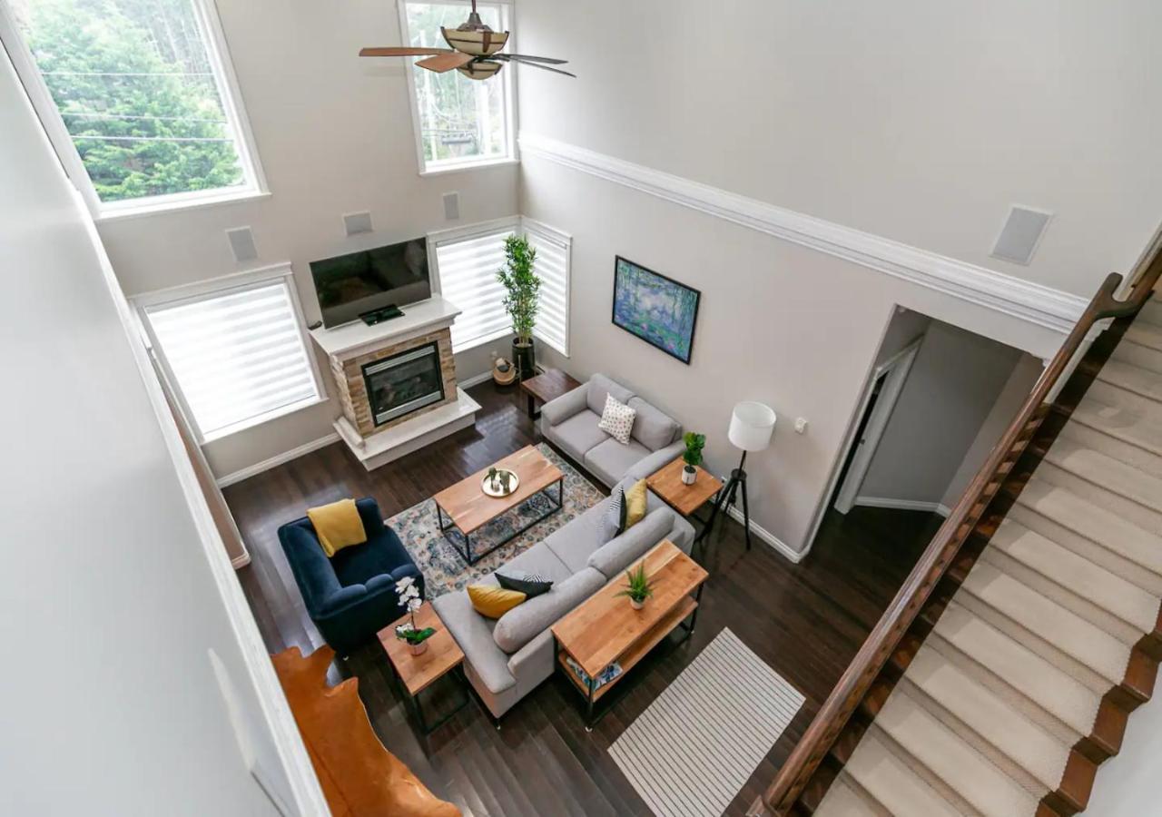 Bellamy Manor Large Home With 5Beds! In Langford Victoria Exterior foto